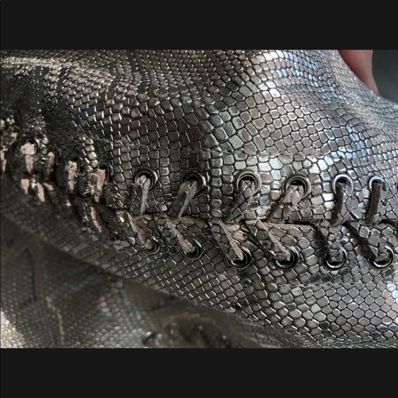 Tahari metallic snake embossed leather dress. BNWT - Picture 4 of 13